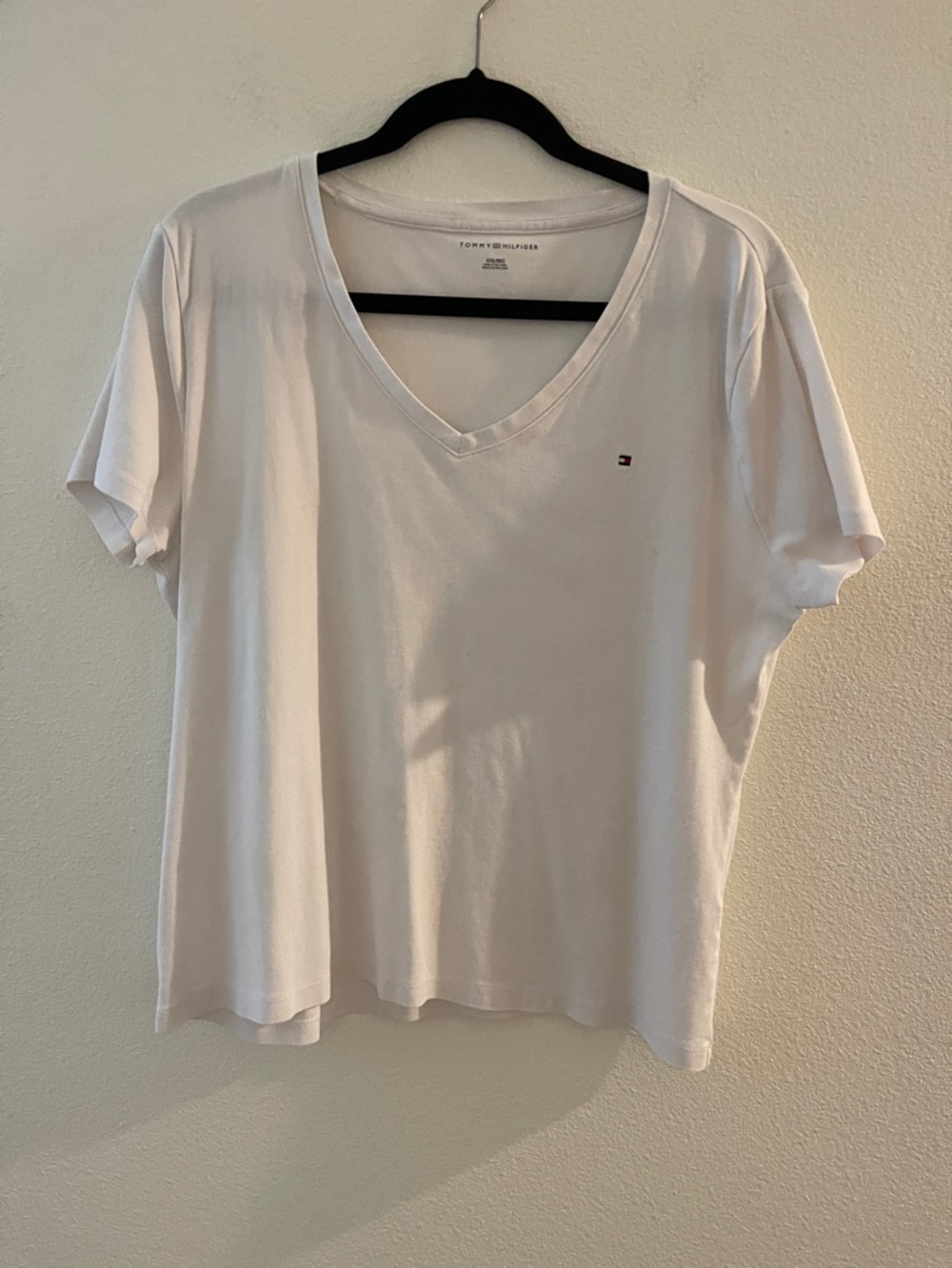 Tommy Hilfiger White V-Neck Short Sleeve Tee